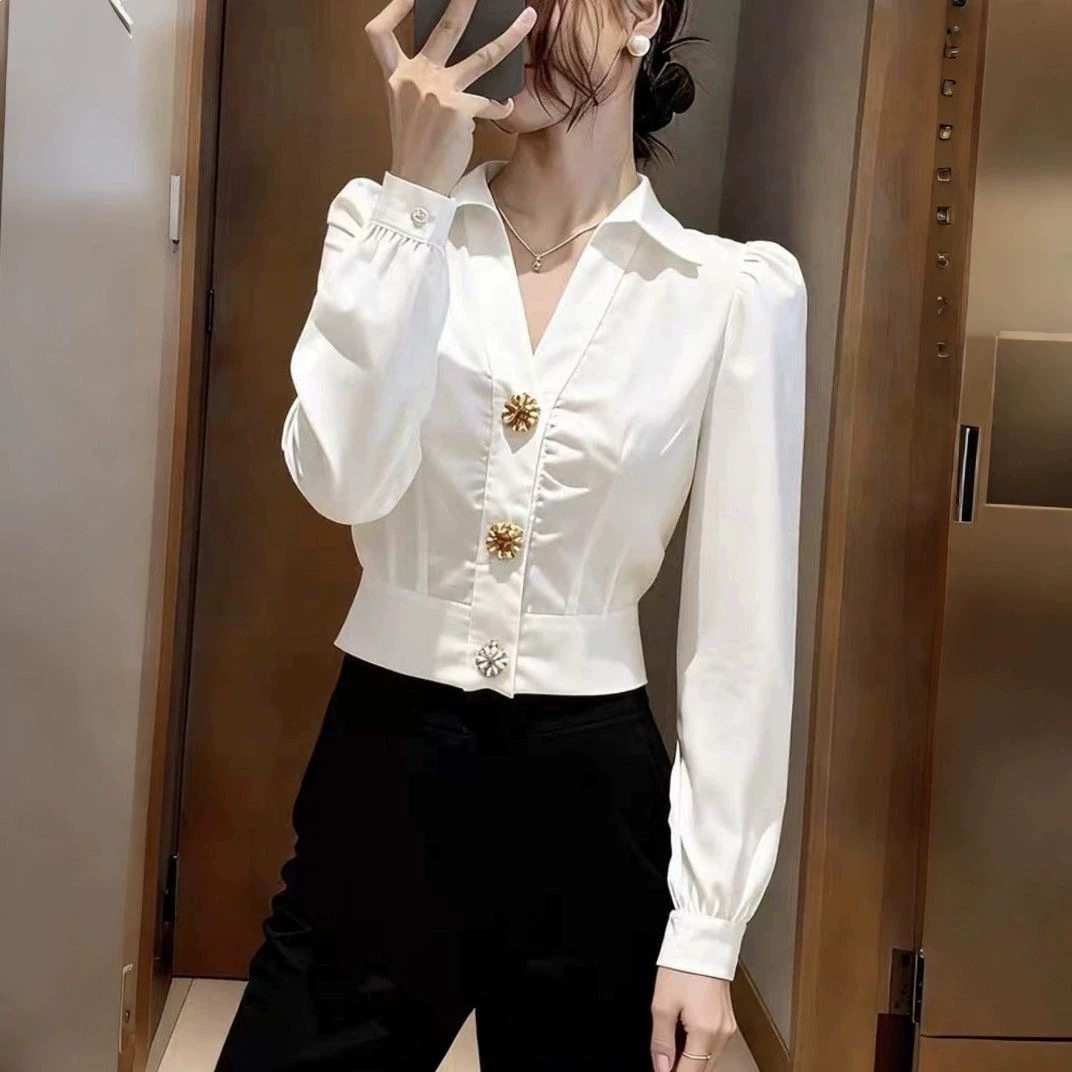 Elegante weiße V-Ausschnitt-Bl – Women Formal Wear White Shirt Bewertung und Preis