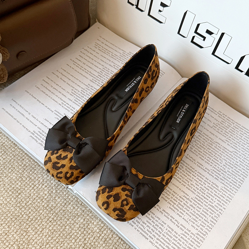 Mehrfarbige Wildleder-Ballerin – Formal Women Daily Wear Shoes Bewertung und Preis